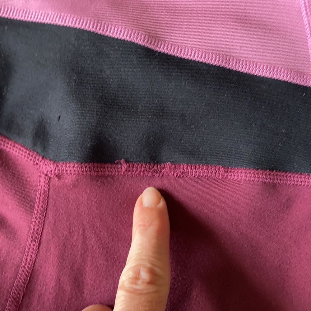 Nike leggings size small. Barely worn - Picture 3 of 5